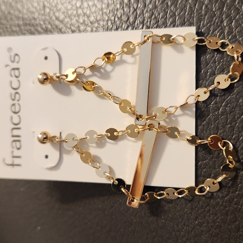 Gold button earrings - Picture 2 of 3